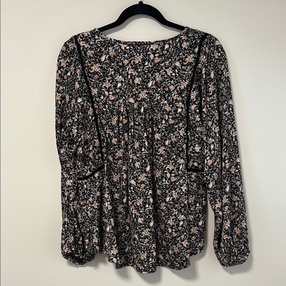 Mystree Black and Pink Floral Blouse - Picture 5 of 5
